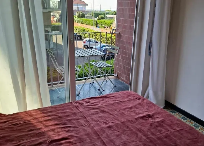 A Due Passi Dal Mare * Маринелла-ди-Сарцана